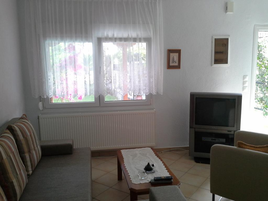 Villa Kallimanis Platanidia Buitenkant foto